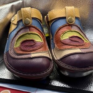 Colorful Leather Mules with Artistic Design